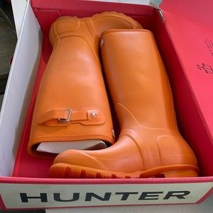 Brand new hunter boots worn twice.